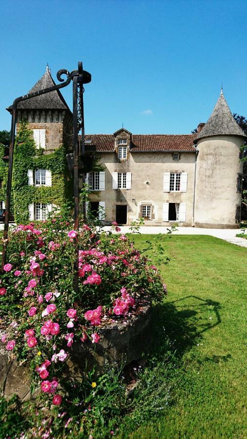 Chassenon Pierre Deluen Domaine De La Grange De Quaire Bed & Breakfast エクステリア 写真